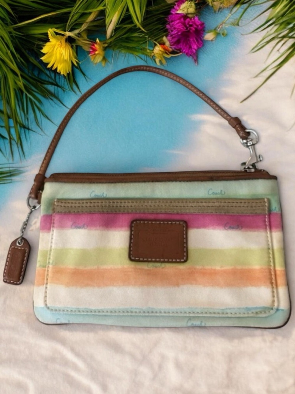 Coach Hampton Watercolor Wristlet • Vintage Pastel Resort Pouch • Beach Vacation - Picture 8 of 16